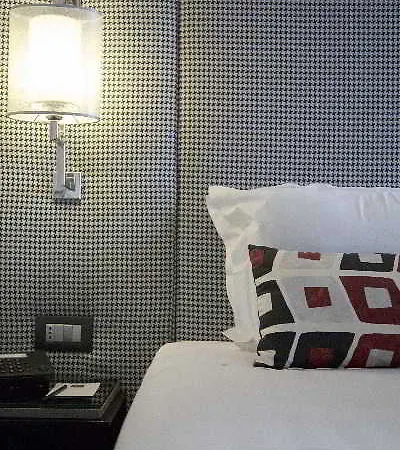 ذا إنديبندانت سويتس 4* روما