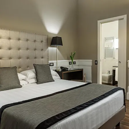 The Independent Pensión Roma