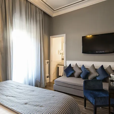 The Independent Guest house 4*
