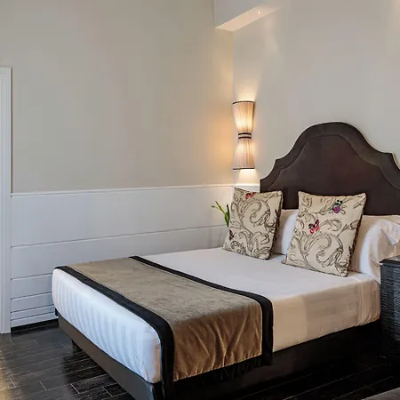 Guest house The Independent 4*