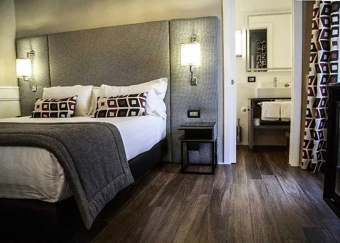 The Independent Pensión 4*