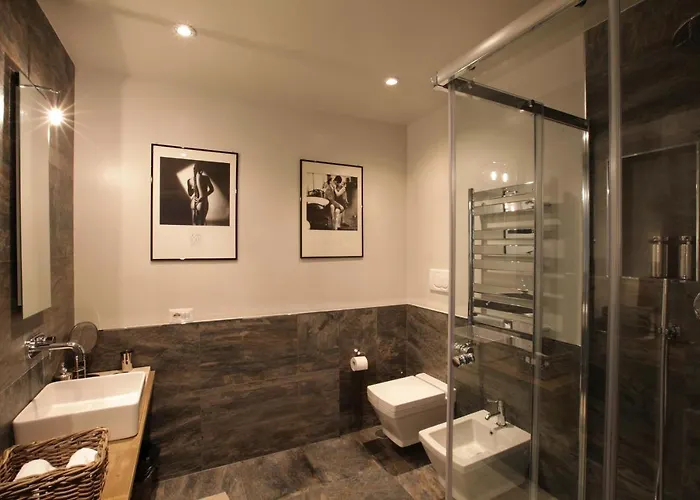 The Independent Pensión 4*