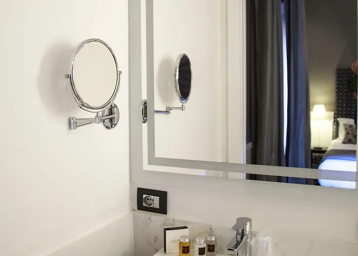 The Independent Pensión 4*