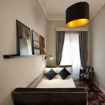 The Independent 4*