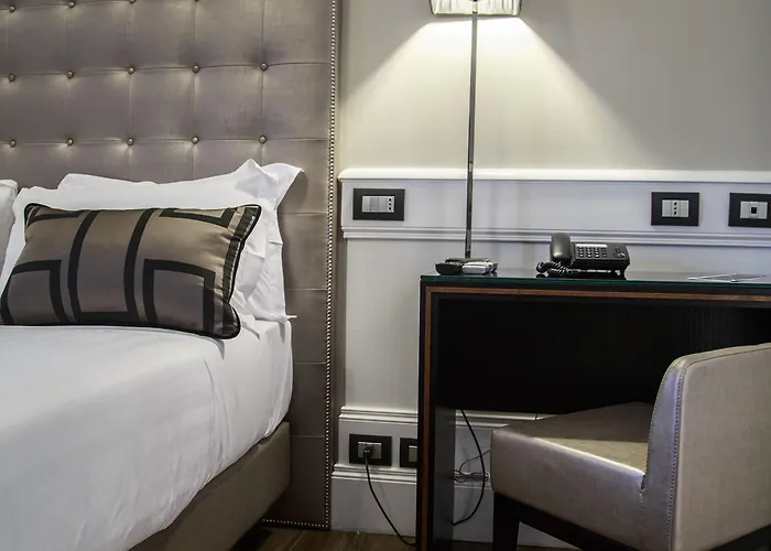 The Independent Guest house 4*